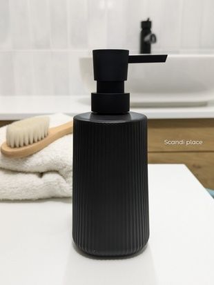 Дозатор для мила скляний чорний 250 мл  2110 фото